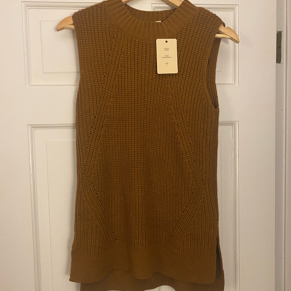 New! Woman’s Sweater Tank